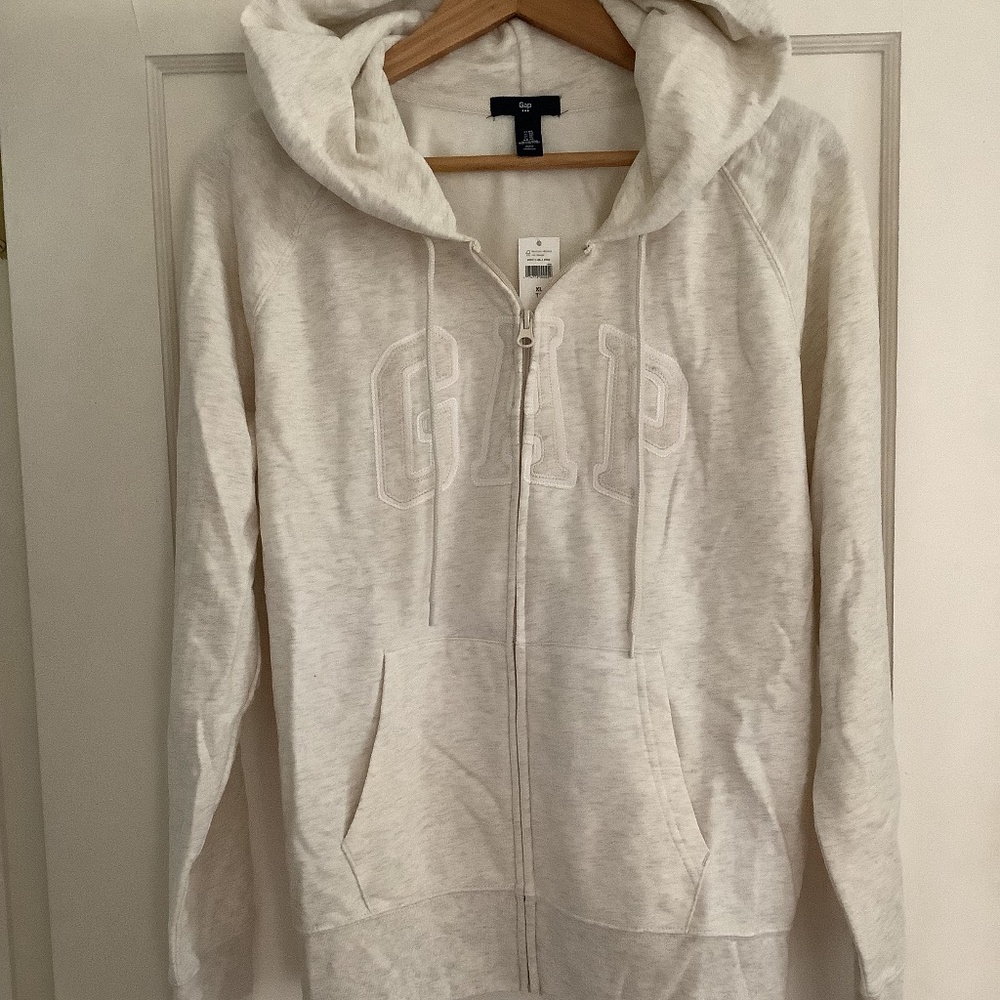 Ladies The Gap zip up hoodie cream xl new with tags